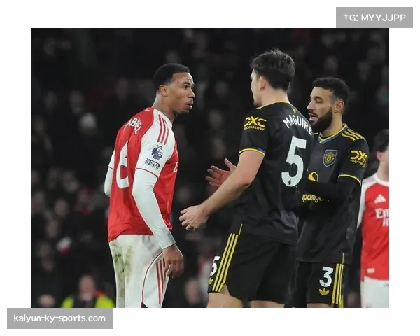 曼联53.5%场均控球率稳居前三 卡里克体系强调中后场出球控制